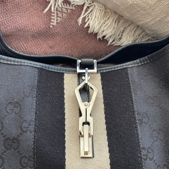 Authentic GUCCI Jackie Hobo Bag - Picture 6 of 14